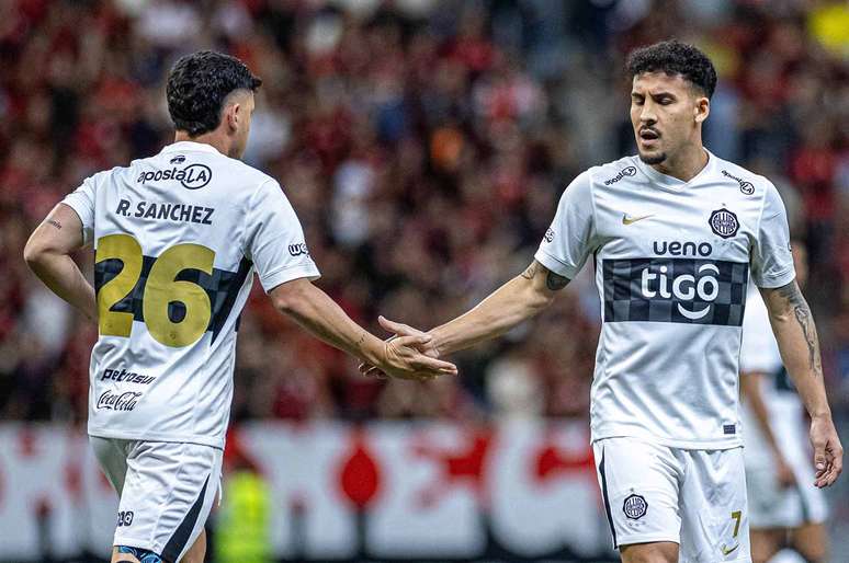 Olimpia conseguiu fazer dois gols no Flamengo em Bras&iacute;lia &ndash;