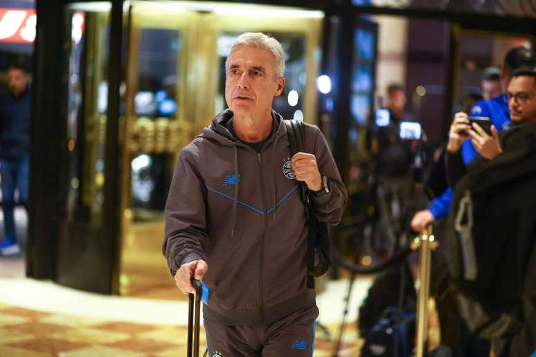 Portugu&ecirc;s vive fase complicada no Gr&ecirc;mio &ndash;
