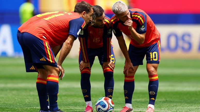 As sele&ccedil;&otilde;es da Espanha e da Fran&ccedil;a n&atilde;o tiveram medo de chutar a gol nesta Copa do Mundo