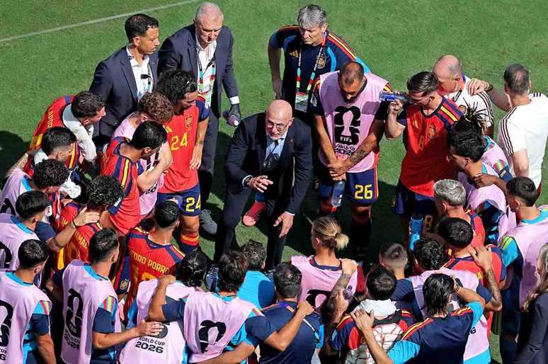 De la Fuente &eacute; campe&atilde;o de tudo com a Espanha &ndash;