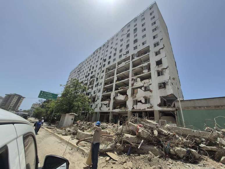 Este &eacute; um dos edif&iacute;cios da OPP que permaneceu de p&eacute; ap&oacute;s o terremoto