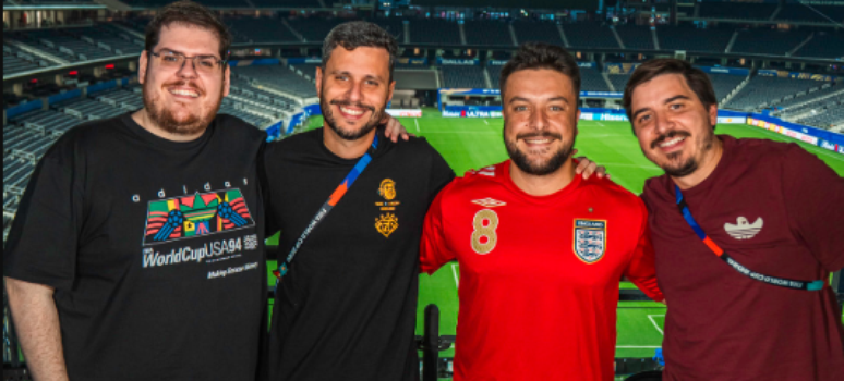 Copazona com homens
