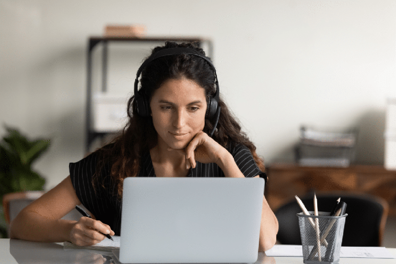 A evolu&ccedil;&atilde;o da tecnologia exige aprendizado constante em diferentes profiss&otilde;es 