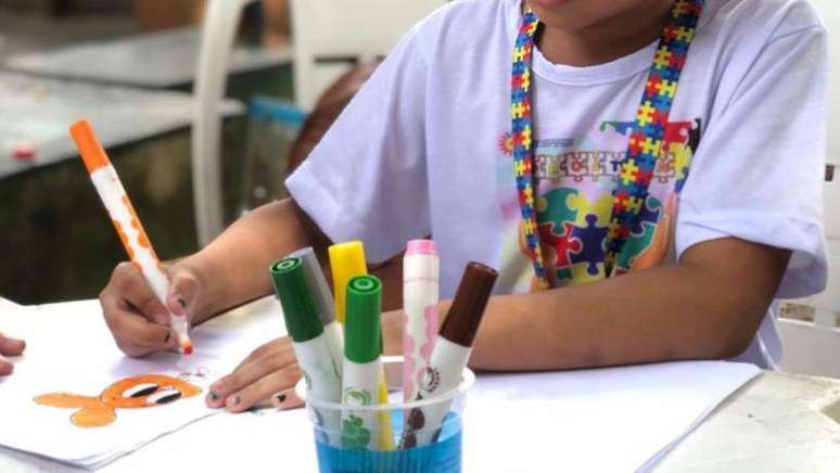 Falta de estrutura adequada para atender alunos com defici&ecirc;ncia &eacute; apontada por especialista como uma das formas de viol&ecirc;ncia nas escolas p&uacute;blicas