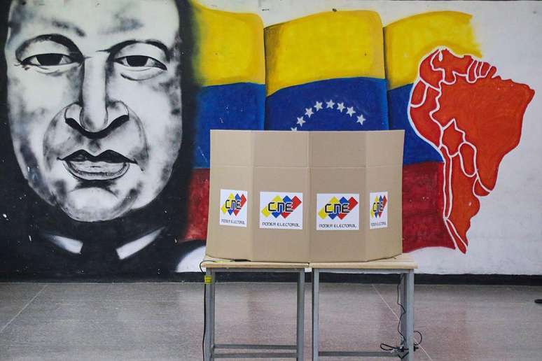 A Smartmatic esteve envolvida nas elei&ccedil;&otilde;es venezuelanas entre 2004 e 2017, prestando tecnologia e servi&ccedil;os eleitorais ao Conselho Nacional Eleitoral (CNE)