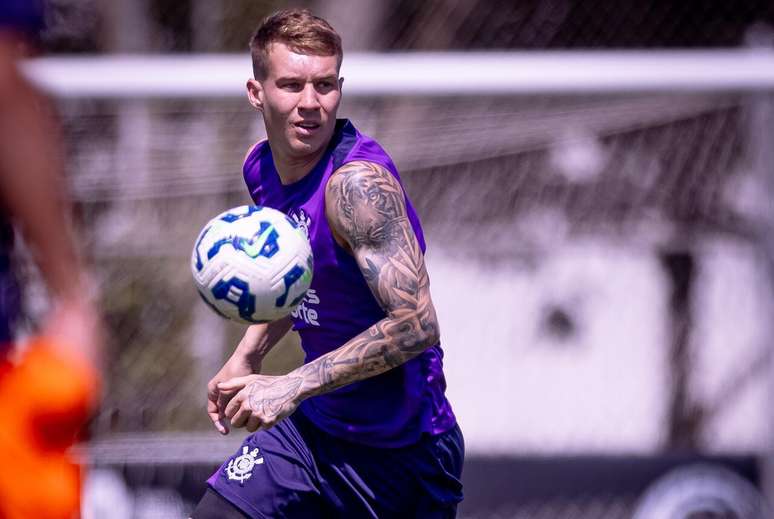 Corinthians n&atilde;o pagou parcela pela contrata&ccedil;&atilde;o do volante Charles &ndash;