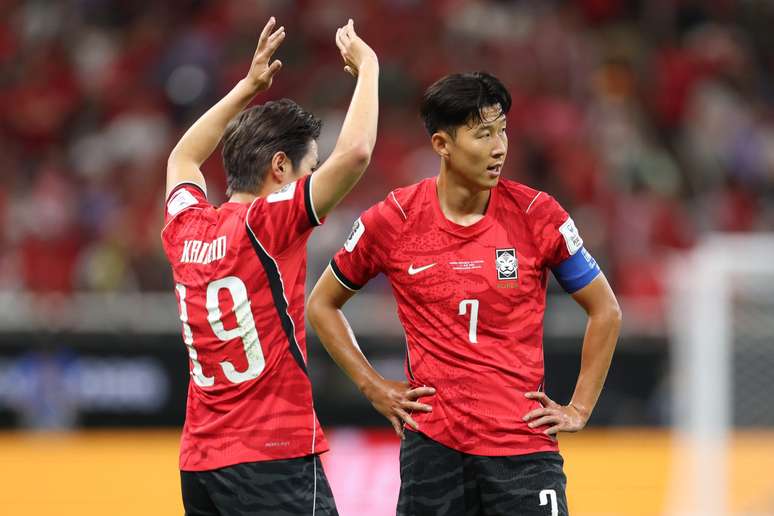 Kang-In Lee se atrasou para se apresentar no Atl&eacute;tico de Madrid por problemas burocr&aacute;ticos com o PSG.