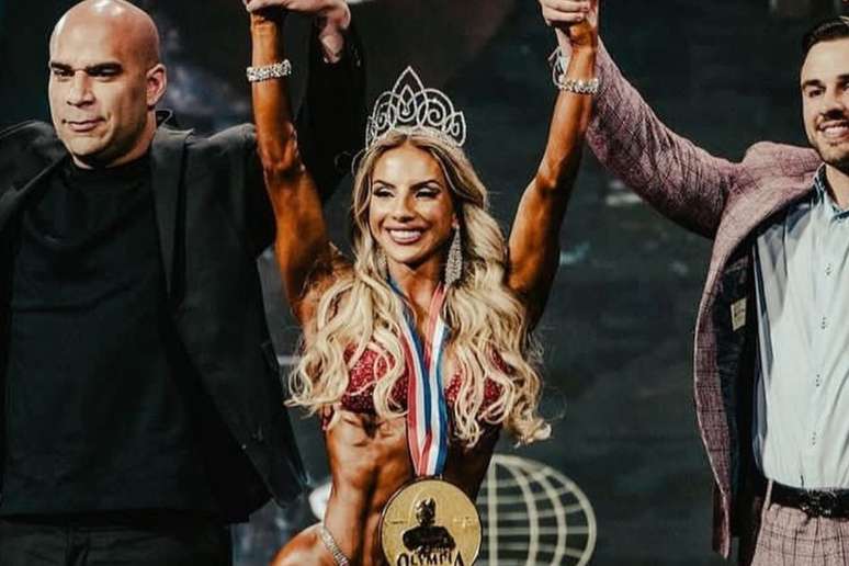 Isa Pereira &eacute; consagrada como Miss Olympia