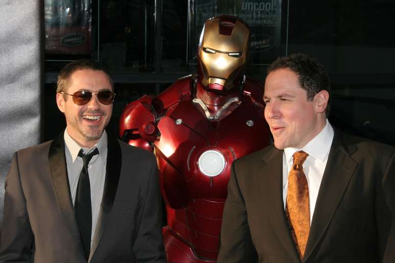 Jon Favreau e o amigo Robert Downey Jr. na &eacute;poca de Homem de Ferro.