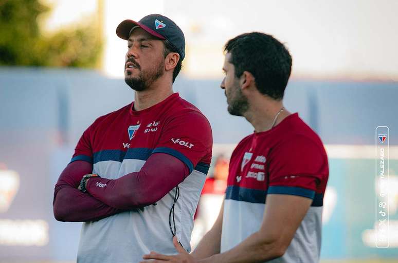 Comissão técnica também deixa o clube –