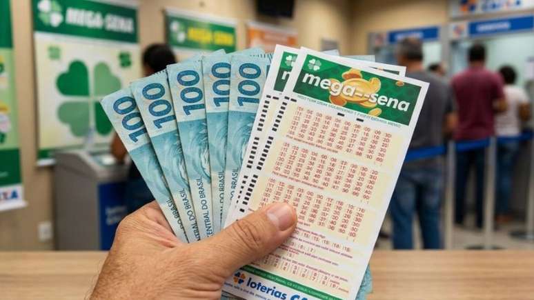 Mega-Sena 3035: três apostas simples de Jaboatão faturam R$ 124 mil; veja valores em PE