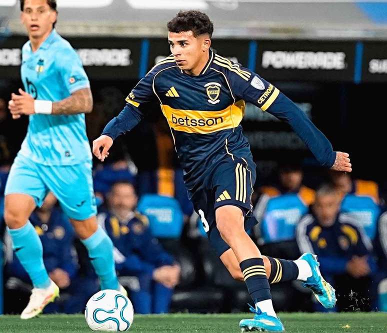 Clube de Buenos Aires saiu em vantagem na etapa inicial &ndash;
