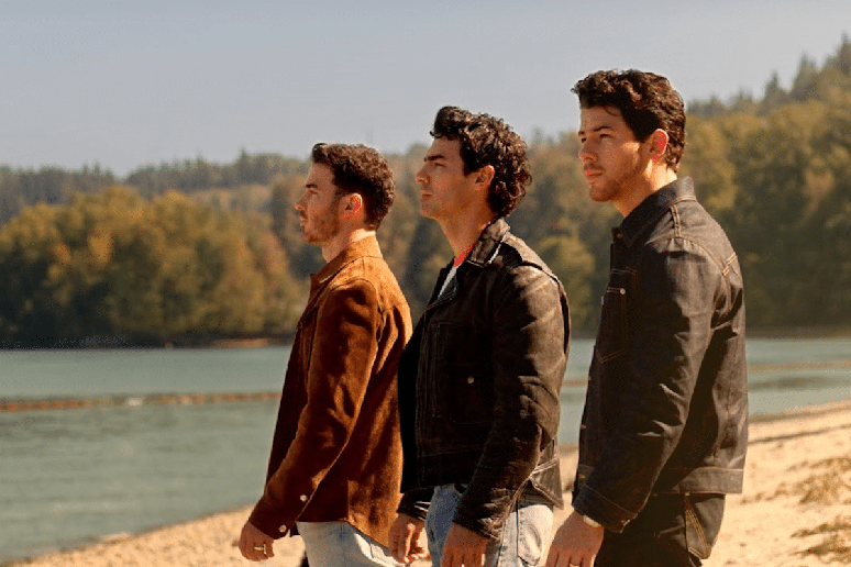 &ldquo;Camp Rock 3&ldquo; traz uma nova competi&ccedil;&atilde;o musical no acampamento, com jovens talentos disputando uma chance de subir aos palcos 