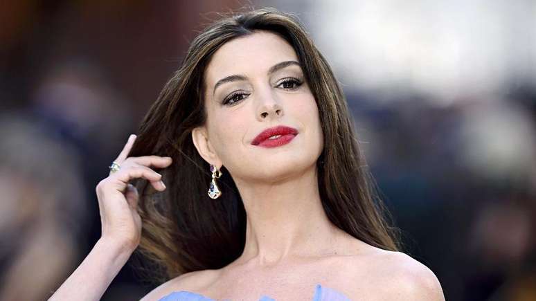 Anne Hathaway comprou os direitos de Bons Tempos: Yesteryear e ir&aacute; produzir e estrelar o filme baseado na obra