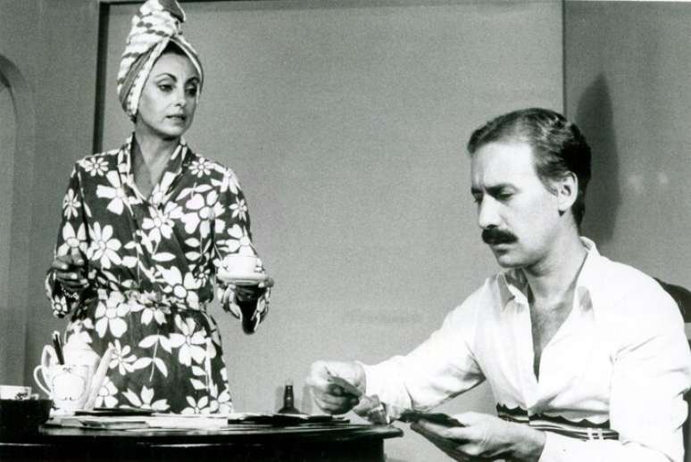 Beatriz Segall e Jorge Cerrutti em cena de 'Maflor' (1977)