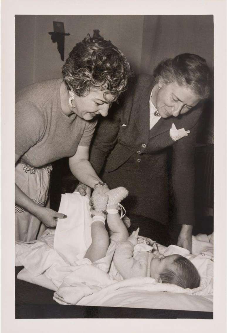 Cristina Kahlo e Mar&iacute;a Luisa Kahlo com Mara Romeo