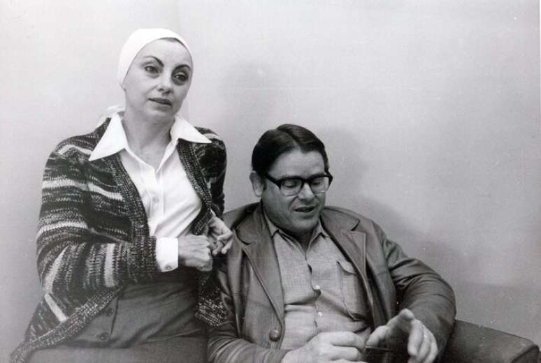 Beatriz Segall ao lado do marido, Mauricio, em foto de outubro de 1976.