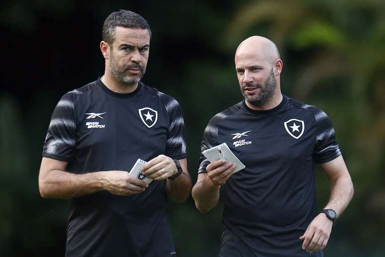 Artur Jorge e Franclim Carvalho moldaram um Botafogo extremamente vencedor &ndash;