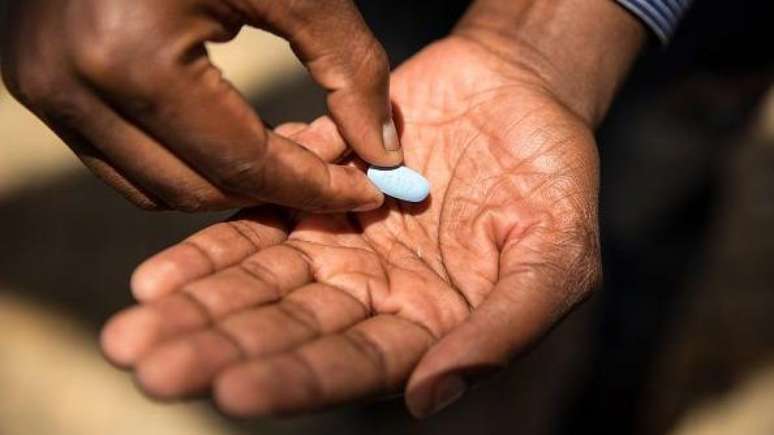 Comprimido de PrEP reduz em at&eacute; 99% o risco de infec&ccedil;&atilde;o pelo HIV