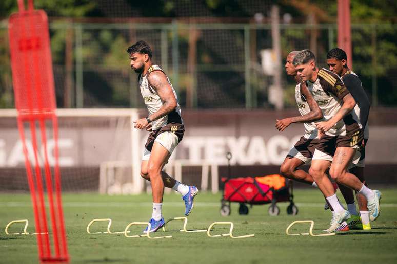 Vai voltar quando? Paquet&aacute; treina e pode retornar j&aacute; contra o Inter; foco &eacute; o Cruzeiro &ndash;