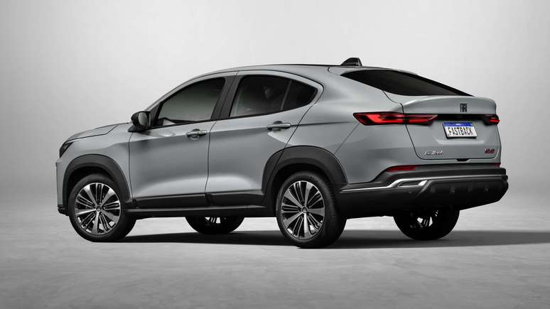 O estilo SUV-cup&ecirc; &eacute; o grande trunfo do Fastback