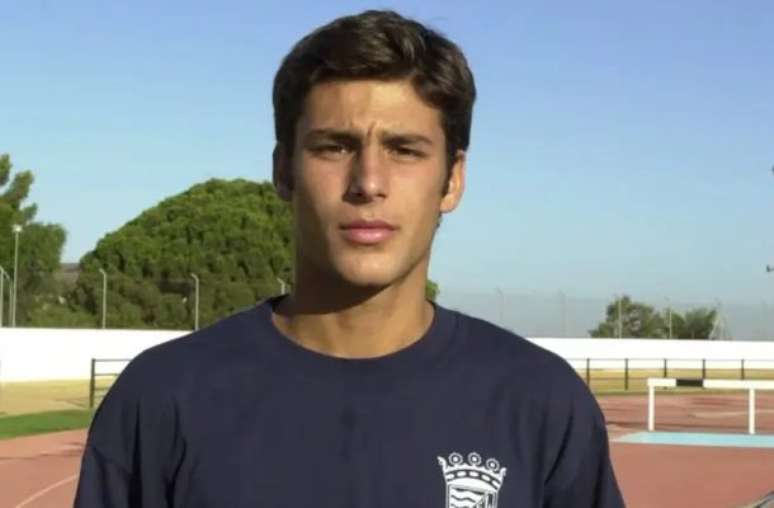 Divulga&ccedil;&atilde;o / Xerez CF - Legenda: Borja Ferrer morreu aos 44 anos ap&oacute;s enfrentar longa doen&ccedil;a cerebral