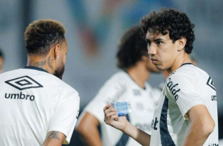 Neymar recebeu cr&iacute;ticas nos &uacute;ltimos dias &ndash;