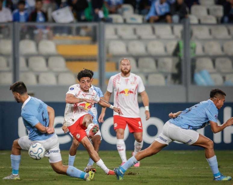 Bragantino ficou no empate em 0 a 0 com o Sporting Cristal no jogo de ida &ndash;