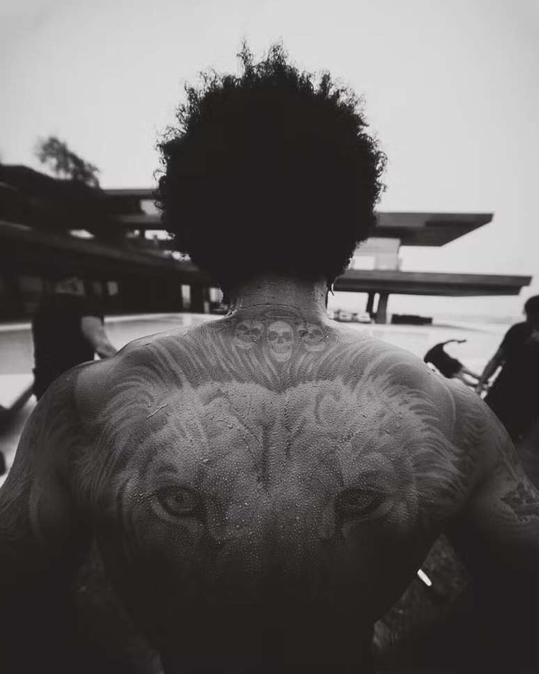 Memphis tamb&eacute;m est&aacute; em Ibiza &ndash;