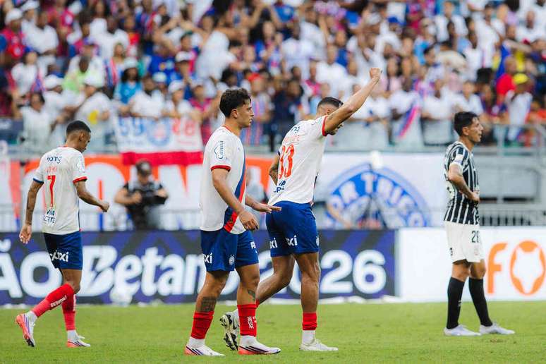 Em casa, o Bahia empatou com o Corinthians em 1 a 1 &ndash;
