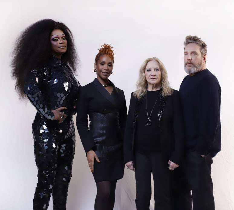 Marcia Pantera, Karol Conk&aacute;, Regina e Alexandre Herchcovitch 