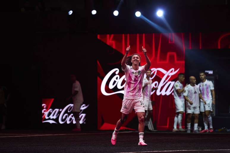 Furia atropela o Atl&eacute;tico Parceros e se classifica no Mundial da Kings &ndash;