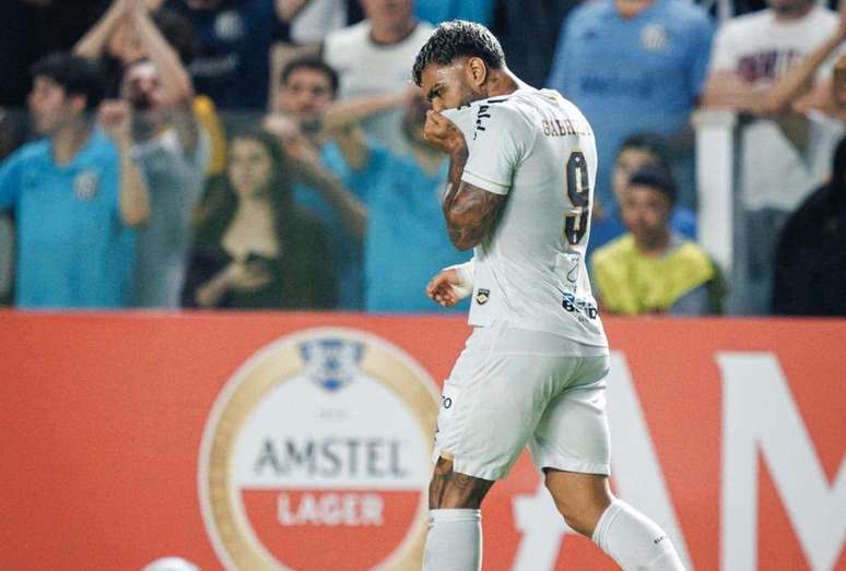 Gabigol perdeu boas oportunidades antes de marcar &ndash;