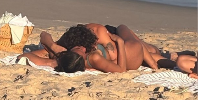Bruna e Shawn curtem praia no Rio agarradinhos