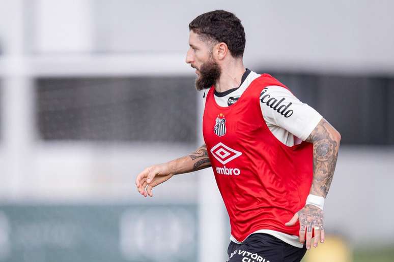 Z&eacute; Rafael n&atilde;o &eacute; mais jogador do Santos &ndash;