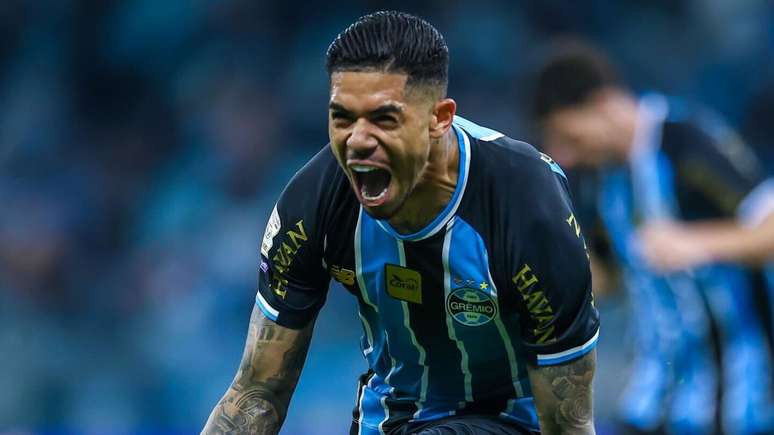 Grêmio em busca da classificação na Sul-Americana.