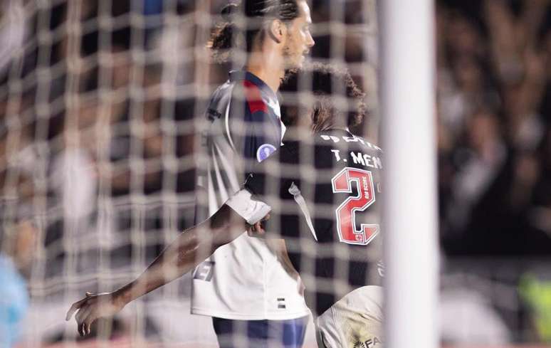 Vasco subiu de produ&ccedil;&atilde;o na etapa final diante do Medell&iacute;n &ndash;