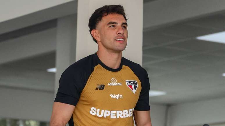Enzo D&iacute;az&acute;pode deixar o S&atilde;o Paulo em breve &ndash;