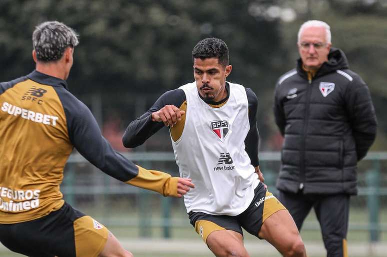 Luciano participou do treino desta sexta-feira &ndash;