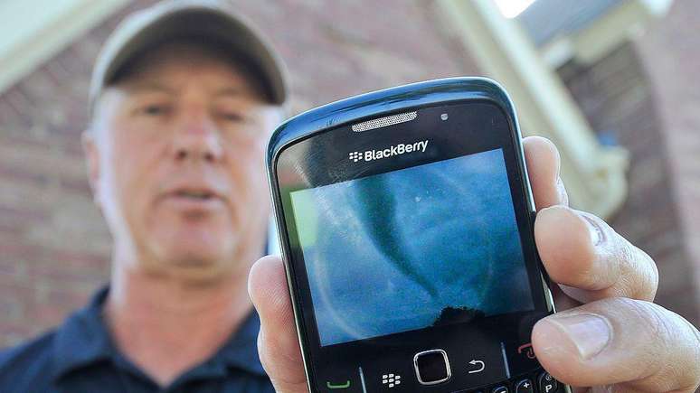 'Ocupamos maior territ&oacute;rio, todo mundo com celular, ent&atilde;o hoje &eacute; dif&iacute;cil um tornado escapar', diz especialista do Cemaden