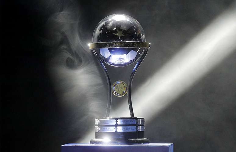 Cinco brasileiros seguem vivos na Copa Sul-Americana &ndash;
