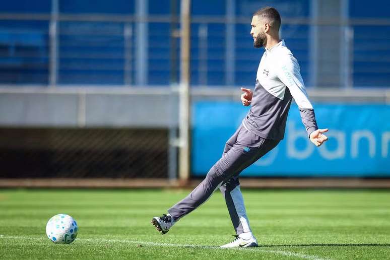 Wagner Leonardo joga originalmente pelo lado esquerdo da defesa do Gr&ecirc;mio &ndash;