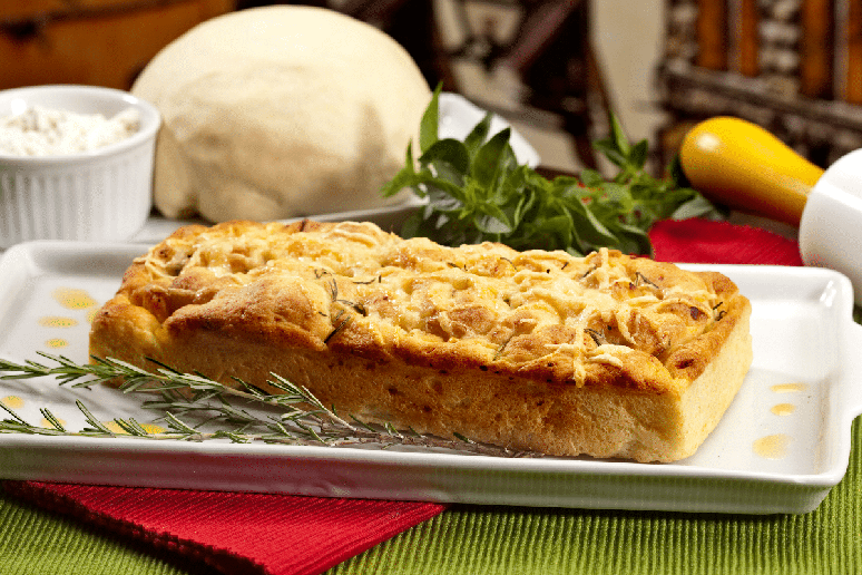 Torta de palmito com queijo 