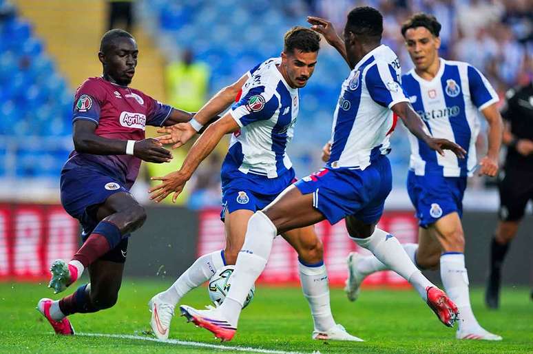 Porto e Torreense decidiram o t&iacute;tulo da Superta&ccedil;a de Portugal. Melhor para os Drag&otilde;es &ndash;