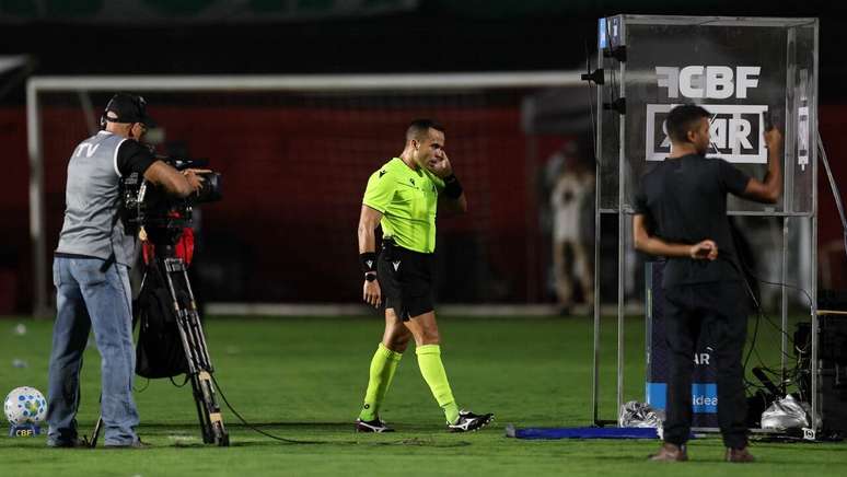 Nota cita partida entre Palmeiras e Vit&oacute;ria pelo Brasileir&atilde;o &ndash;