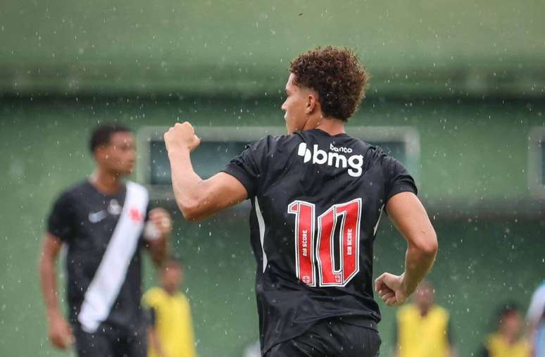 Lukas Zuccarello fez dois gols no confronto contra o Palmeiras pela primeira fase do Brasileir&atilde;o Sub-20 &ndash;