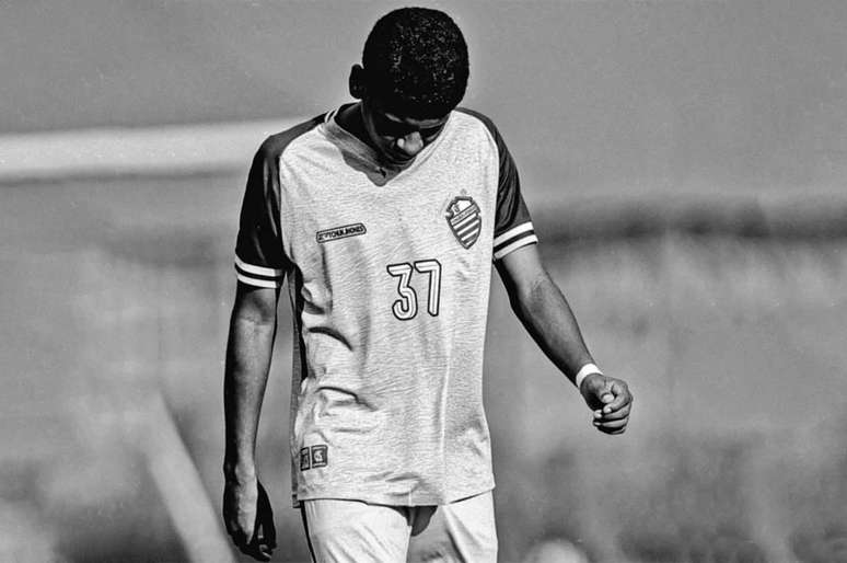 Micael estava na equipe sub-15 do CSA &ndash;