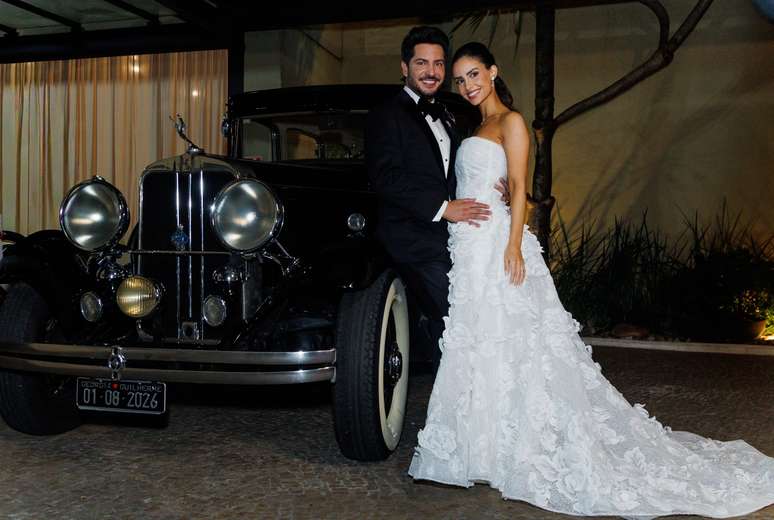 Ge&oacute;rgia Fr&ouml;hlich e Thiago 