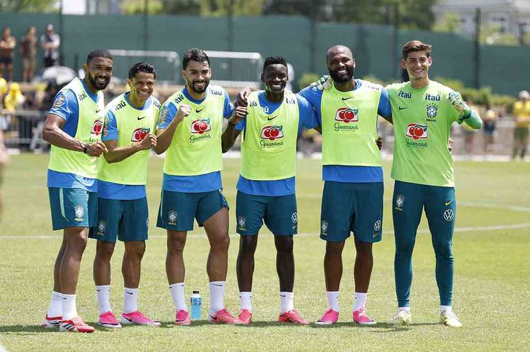 Paquet&aacute; e Luiz Henrique estiveram juntos com a Sele&ccedil;&atilde;o Brasileira na Copa do Mundo &ndash;
