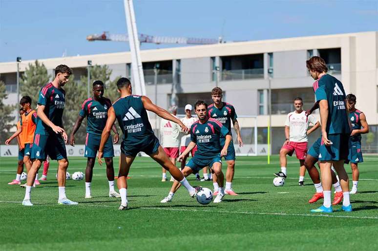 Ap&oacute;s nove anos no City, Bernardo Silva foi para o Madrid &ndash;